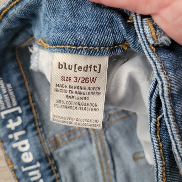 blu[edit] juniors destroyed super high waist denim shortie Size 3 - Picture 6 of 12